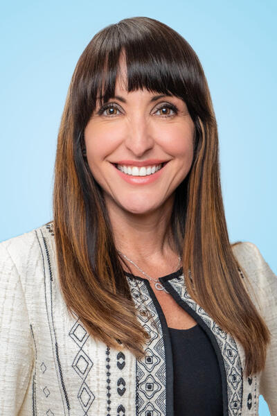 Erika Ostrander Headshot