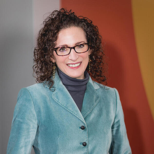 couples therapist Lisa Gordon
